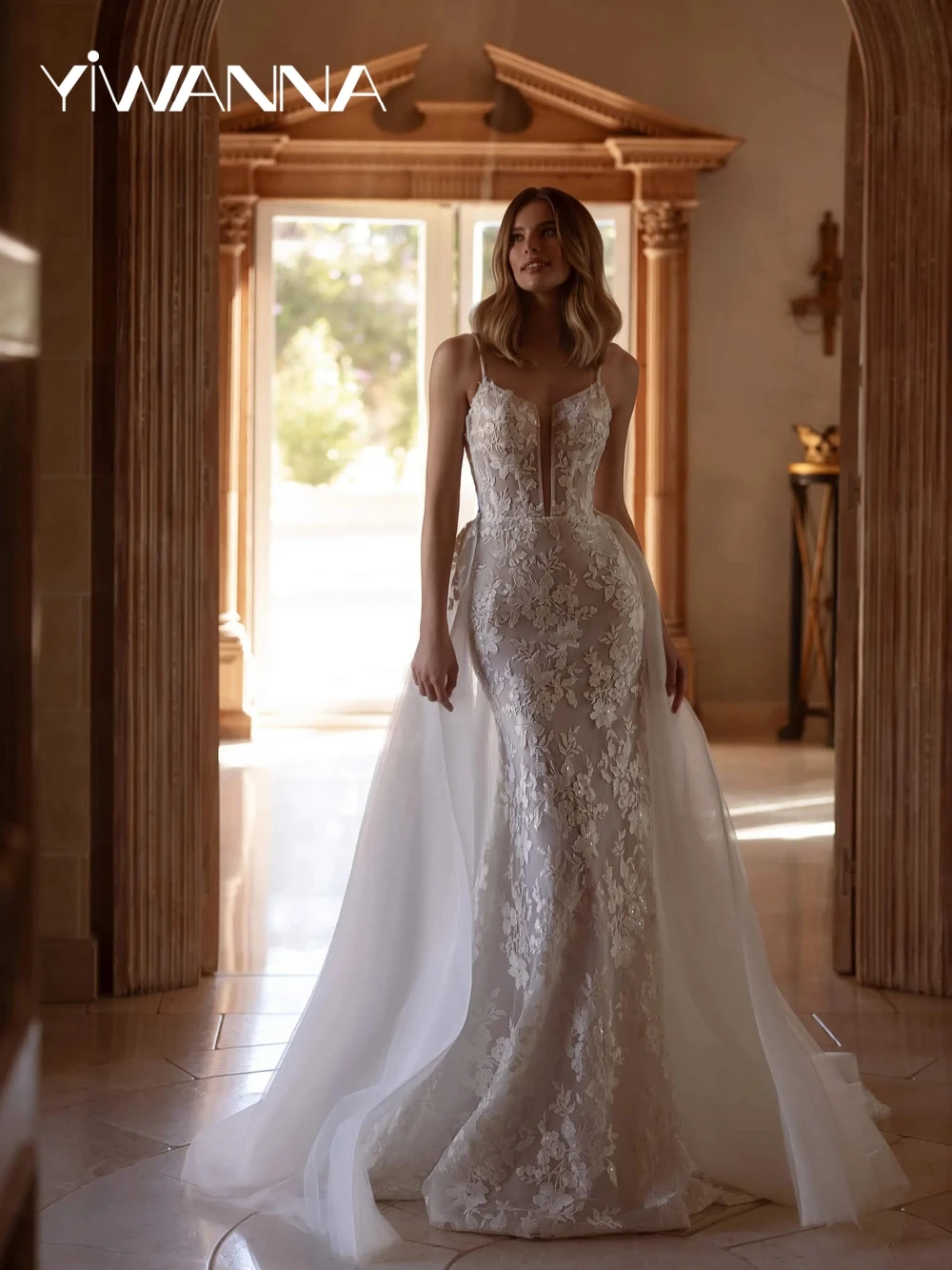

Sequined Lace Appliques Wedding Dress With Detachable Train Spaghetti Straps Bridal Gown Customized Mermaid Dresses For Bride