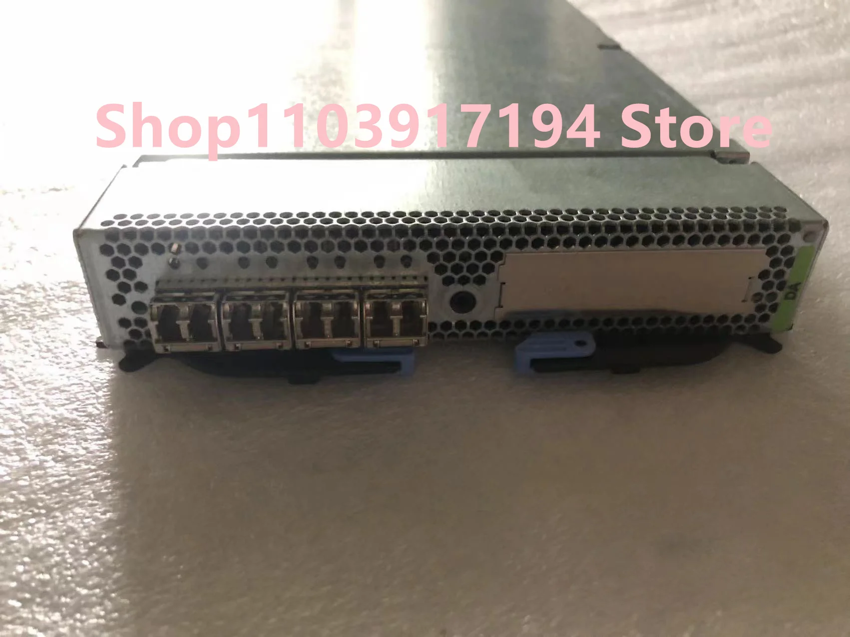 

31P1802 31P1798 DS8800 8 ГБ 4-портовый оптоволоконный модуль