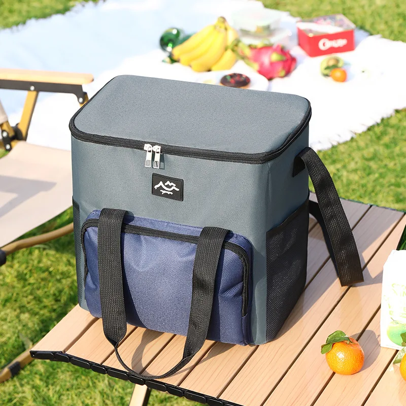 

Large-Capacity Camouflage Insulated Cooler Bag - Handheld Crossbody Tote for Camping & Picnic Trips