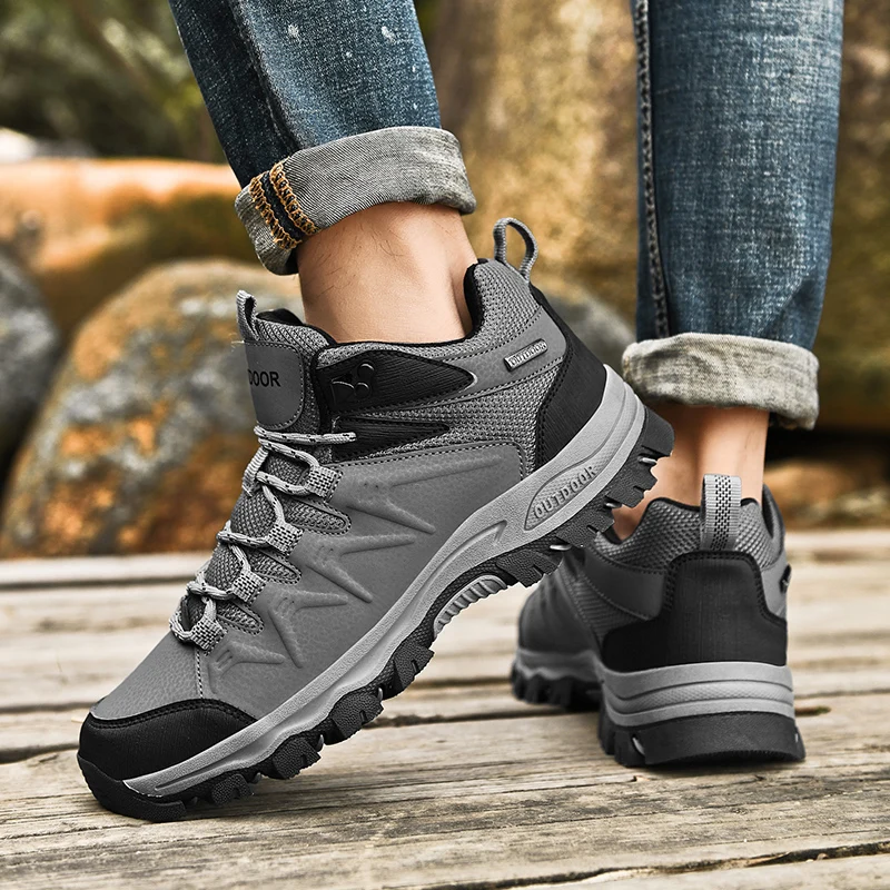 New large size men's casual comfortable sports shoes comfortable sports thick soles anti-slip wear-resistant men's hiking shoes