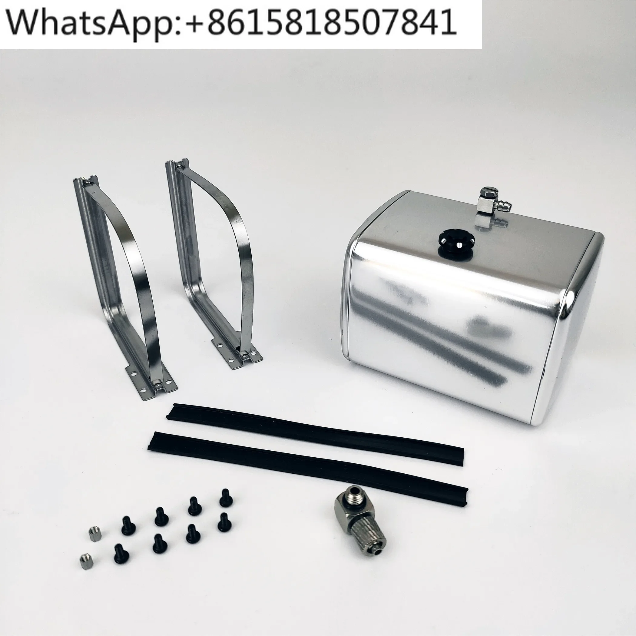 

1/14 tractor, simulated fuel tank, mud head hydraulic fuel tank, military truck DIY magic bean model