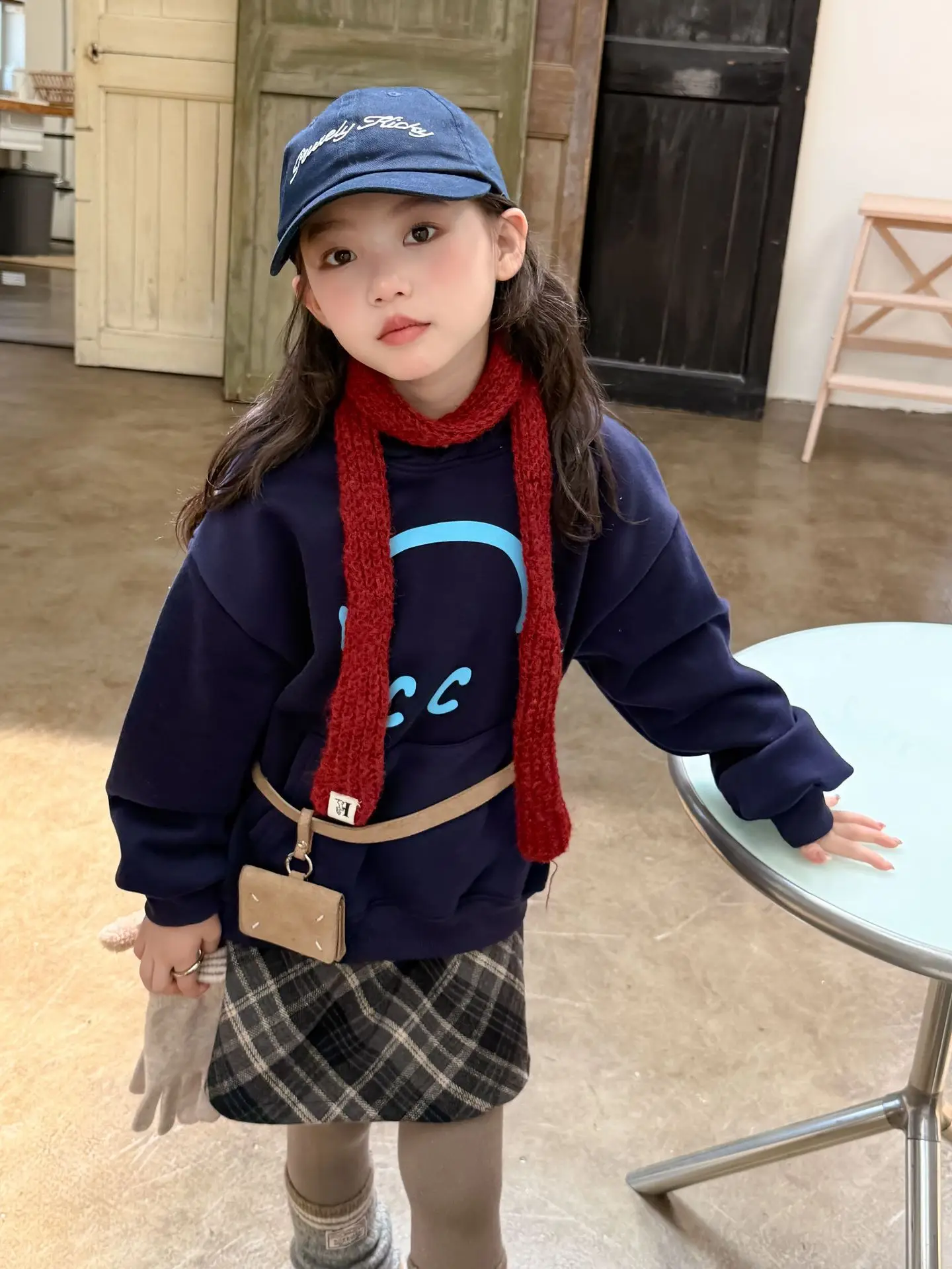 

Girls Set 2025 Winter High Waist Slimming Plaid Woolen Retro Plaid Hip Hugging A-line Skirt Hoodie Two-piece Set Daily Casual