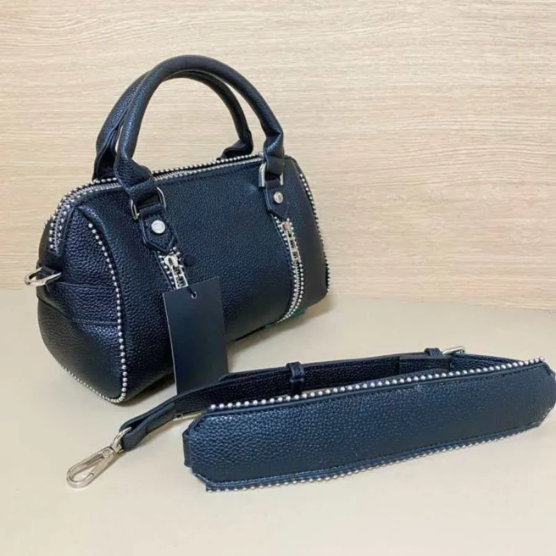 

New fashionable women's handbag leather retro crossbody bag luxury design shoulder bag