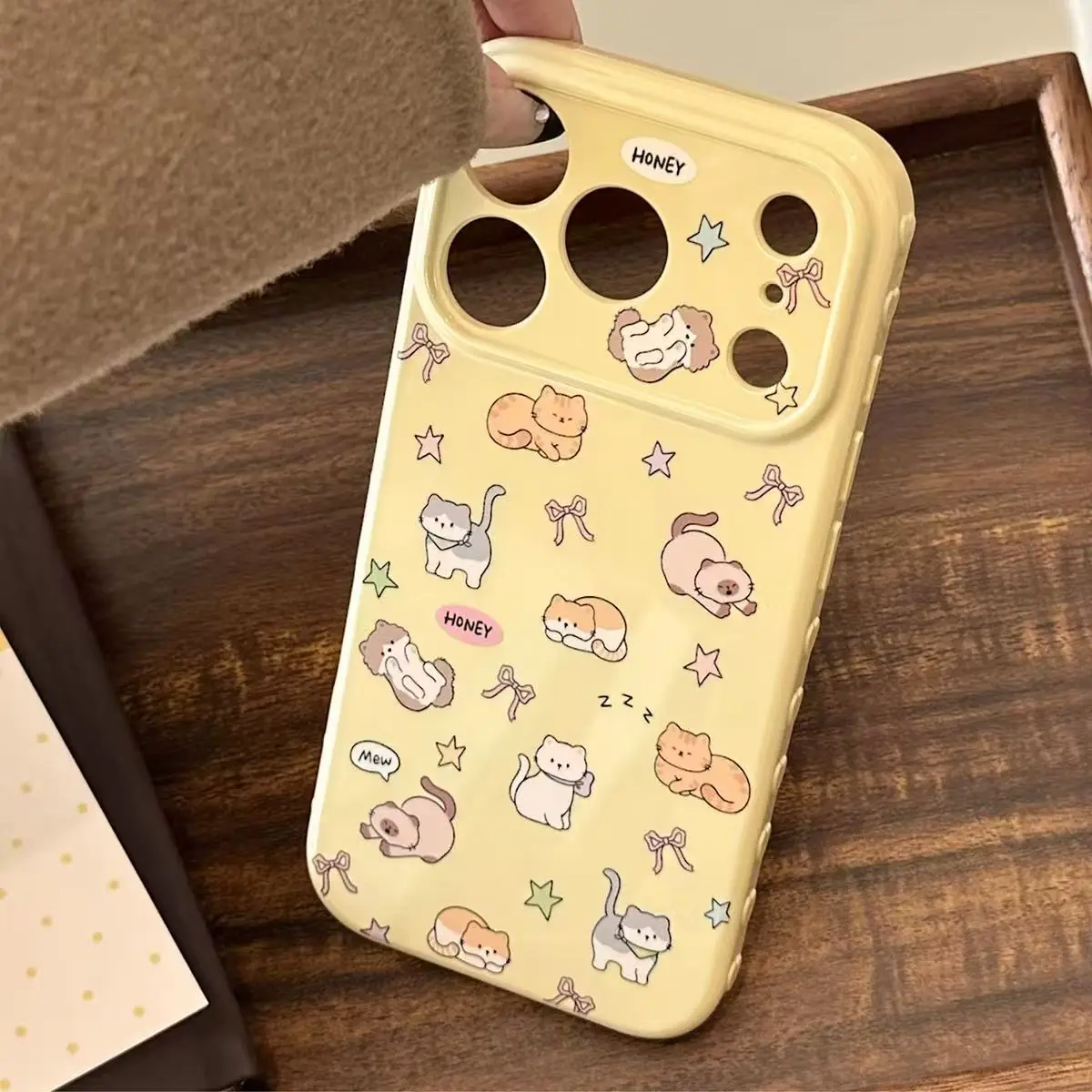 

Cute Cat Planet Pattern Gentle Wind Silicone Pnone Case For iPhone 17 16 15 14 13 12 11 Pro Max Plus Shockproof TPU Bumper Cover