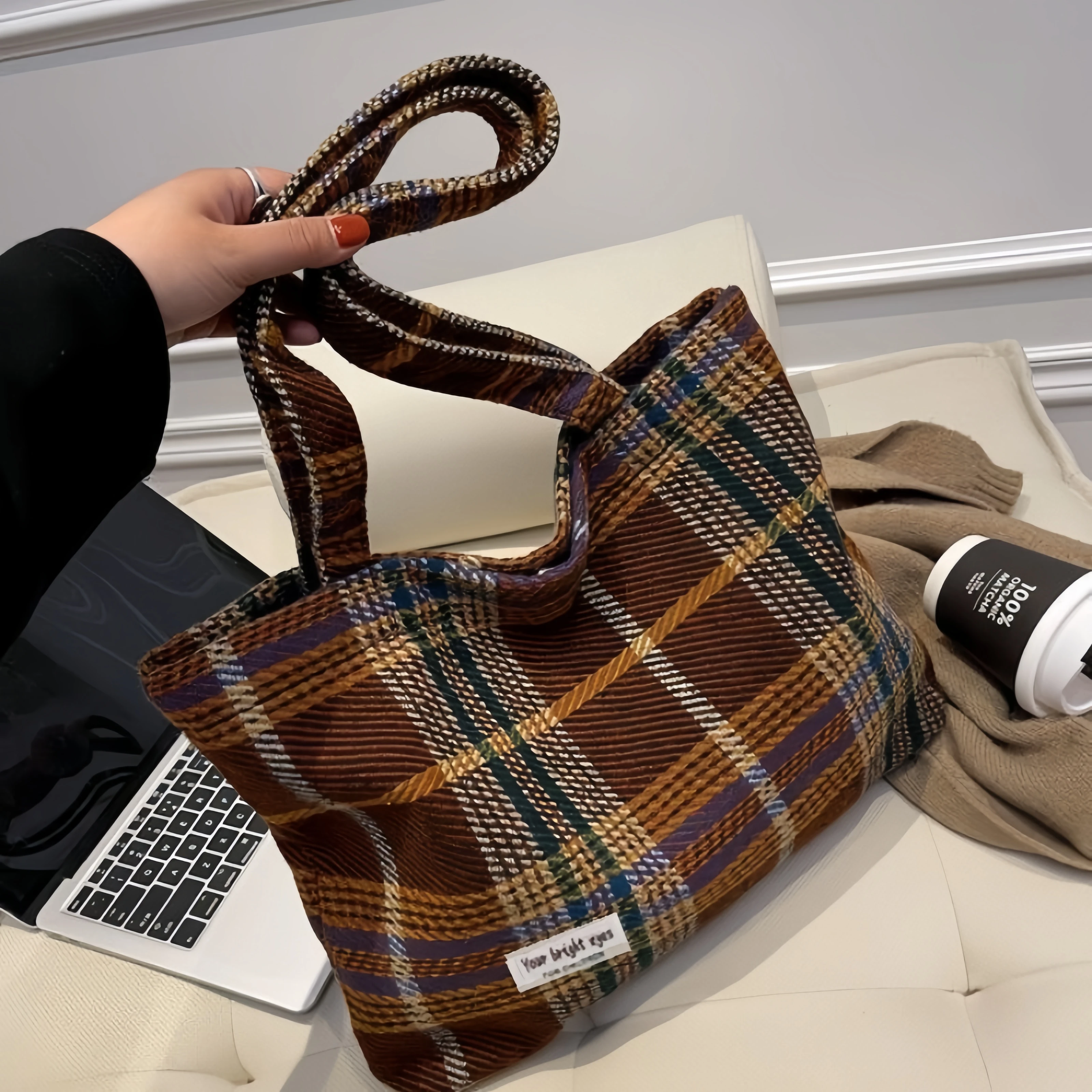 Bolsa de compras de grande capacidade com um ombro para mulheres, sacola casual versátil, lã retrô coreana, cor mista, moda simples, nova