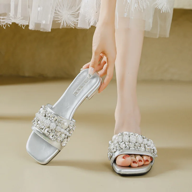 

Luxury Rhinestones Women Slippers Shoes Open Toe Slides Female Low Heel Crystal Brand Sandals for Women Pumps Fashion Shoes