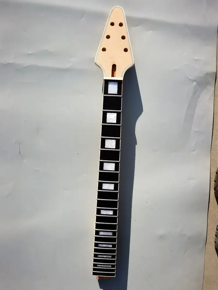 

Yinfente 22 Fret Guitar Neck 24.75 Inch Rosewood Fretboard Block Inlay Fit Flying Electric Guitar Set in Heel Unfinished