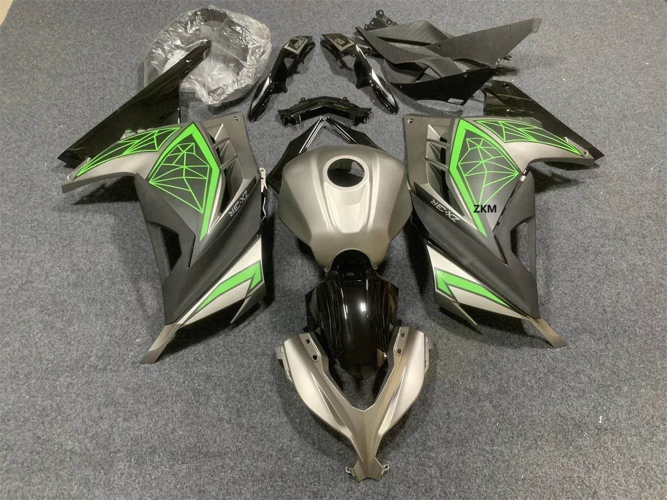 

Motorcycle Fairing Kit ABS Plastic Injection Fairings Full Bodywork Cowl For EX300 NINJA 300 EX250 Ninja250 2013-2017