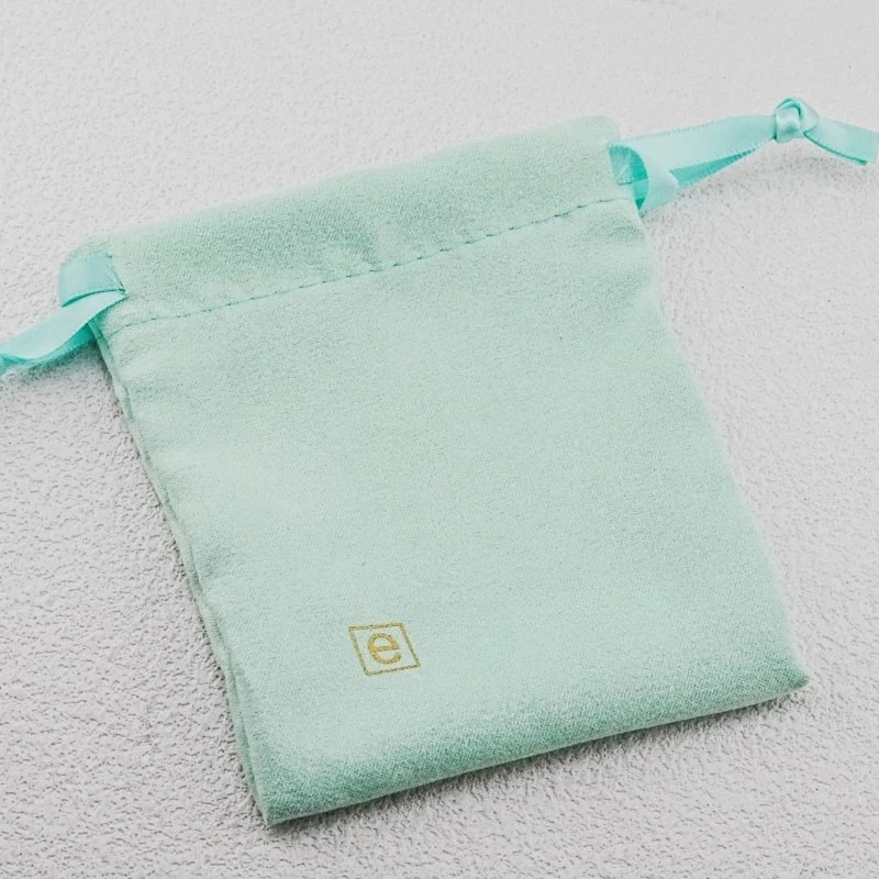 E new Jewelry Gift Box and Dust Bag One Set