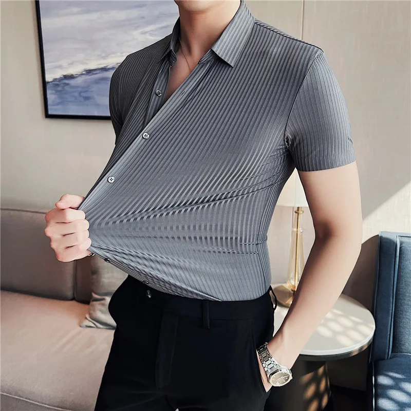 2024 Summer High Elasticity Seamless Short Sleeve Shirts Fashion Stripes Men Business Formal Wear Slim Fit Casual Dress Shirt