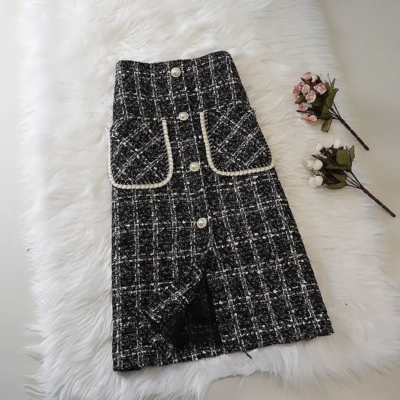 New Pocket Twed Style Plaid Woolen Skirt Women's Autumn/Winter 2024 Buttoned High-Waisted A- Line Skirt Fashionable and Elegant