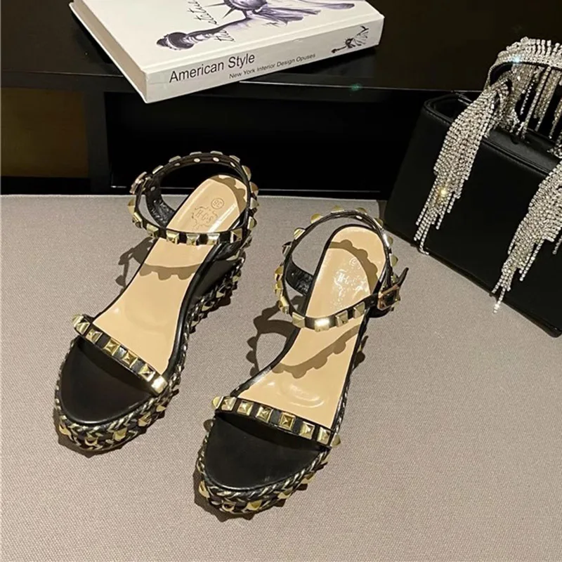 Handmade Sandal Black Shoes for Women Buckle Strap Clogs Wedge 2024 Summer Rope Beige Fashion Platform Low Thick Comfort Girls