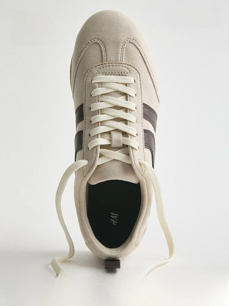 

H&M Women's Casual Sports Shoes 2026 Spring Season Breathable Flat Bottom TPR Outsole Outdoor Travel Comfortable Dequan Shoes
