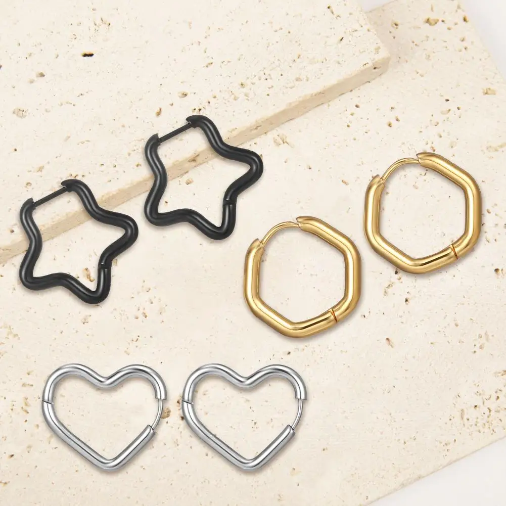 1 paio di orecchini da donna geometrici in acciaio al titanio Multi-forme lucidati piccoli orecchini da donna a stella a cinque punte gioielli di moda