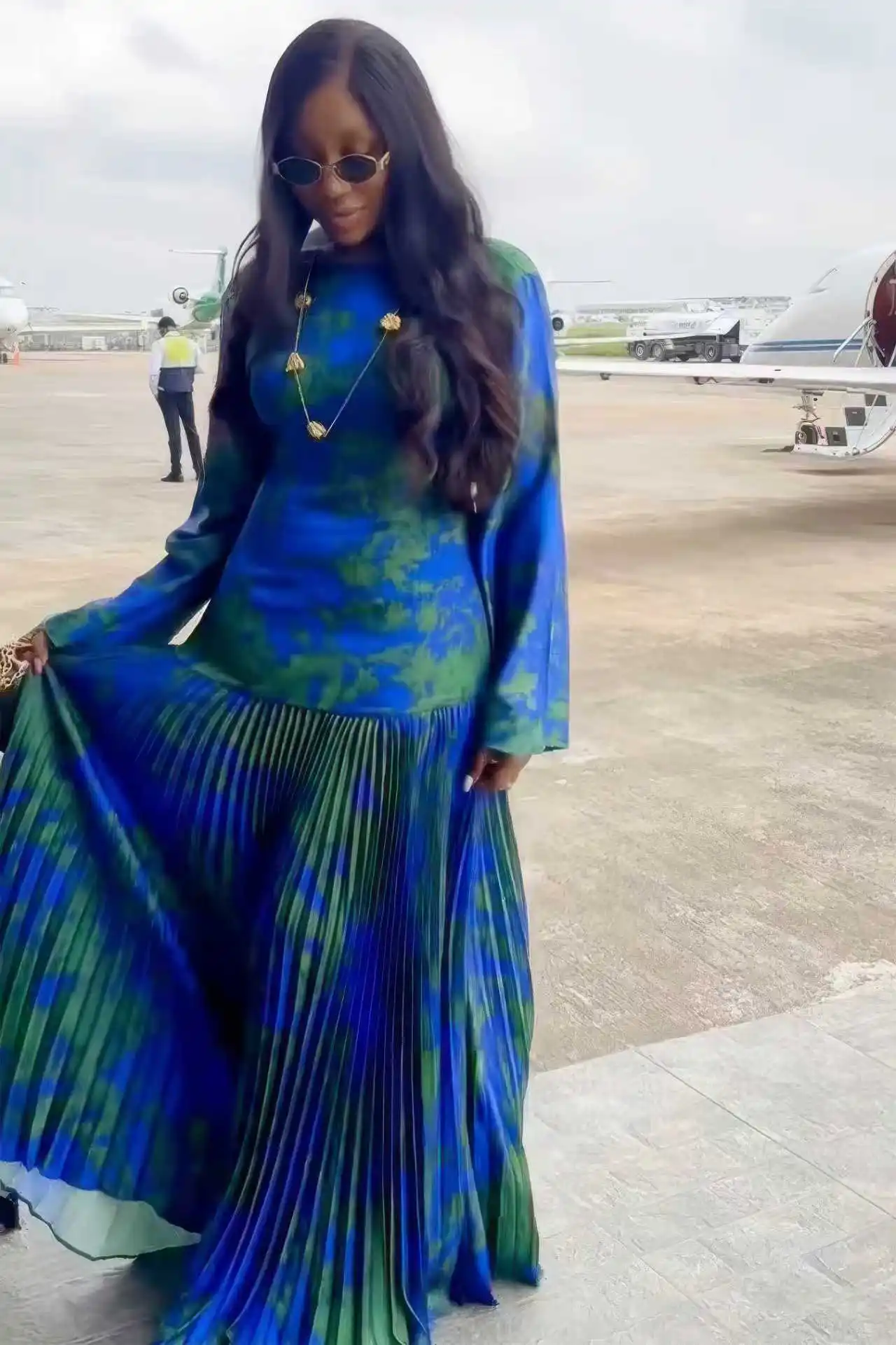 

Fashion O-neck Ruched Maxi Dress Women New Vintage Pattern Printed Pleated Holiday Dress Sexy Backless Button Waist Party Dress