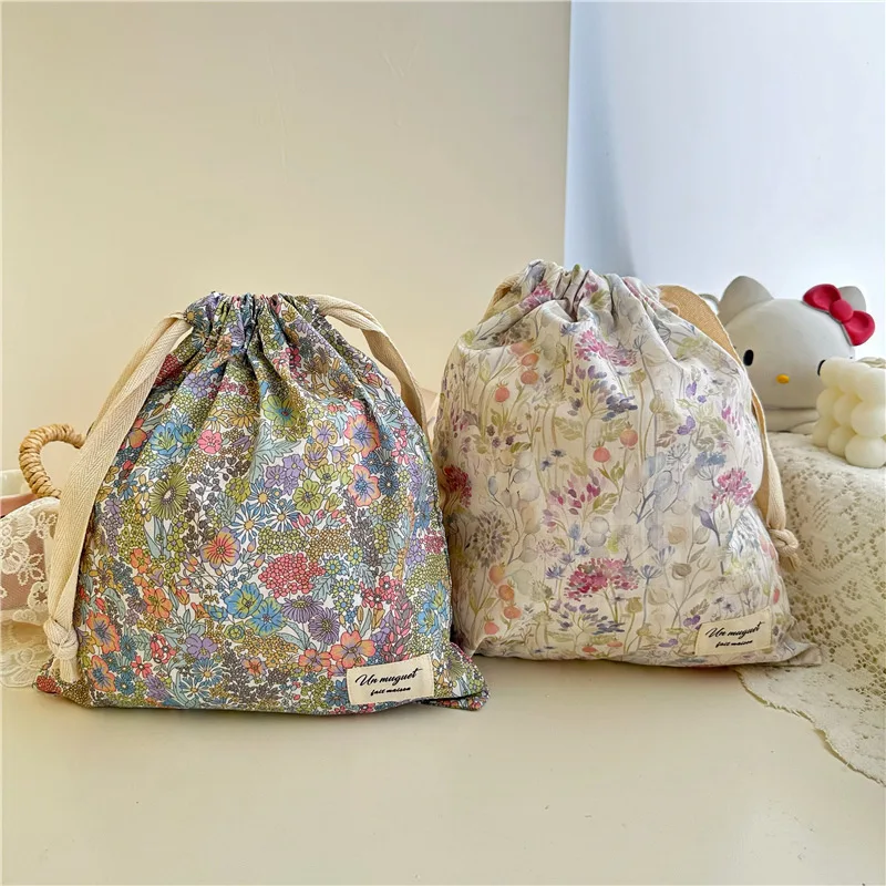 

1pcs Forest Style Handmade Floral Cotton Drawstring Bag Vintage Storage Pouch for Underwear Travel Organizer Pouch