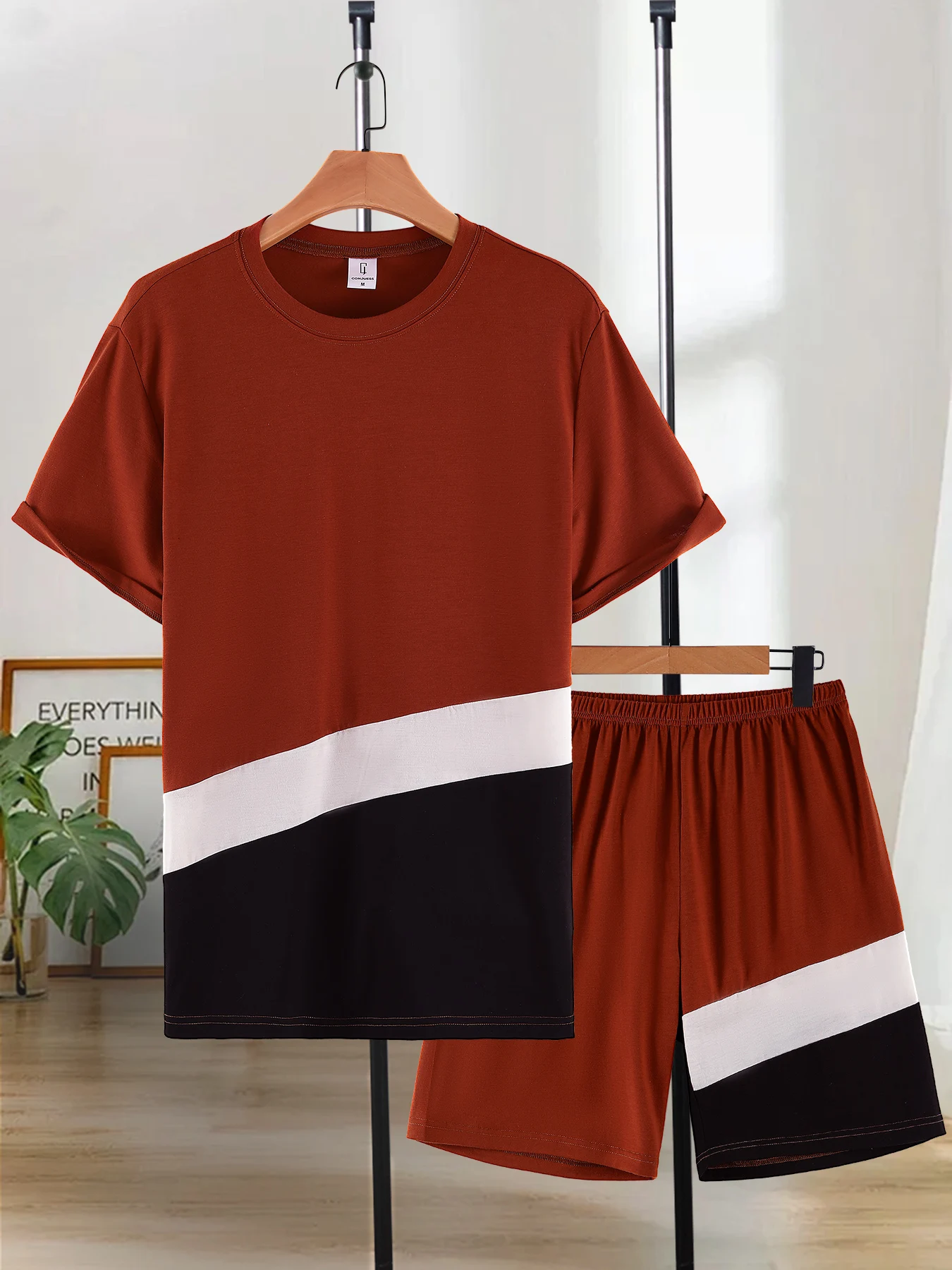

Men's 2 Piece Color Block Outfits, Brown White Black T-Shirt & Drawstring Shorts Set