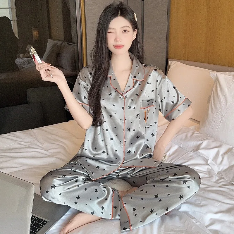 

Комплект женских пижам в корейском стиле с вышивкой и буквами, 2 шт./компл., милые пижамы с принтом звезд, летняя новинка, мягкая домашняя одежда