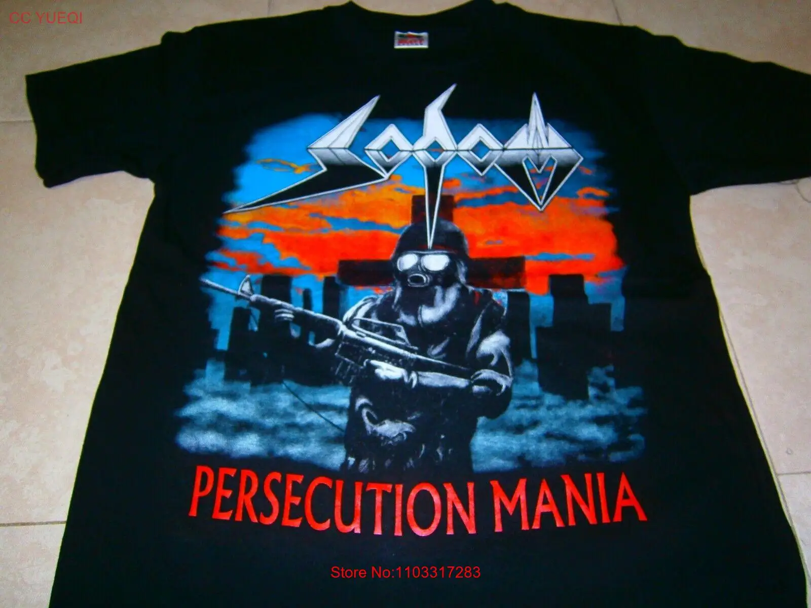 SODOM - Persecution Mania. Medium T-Shirt