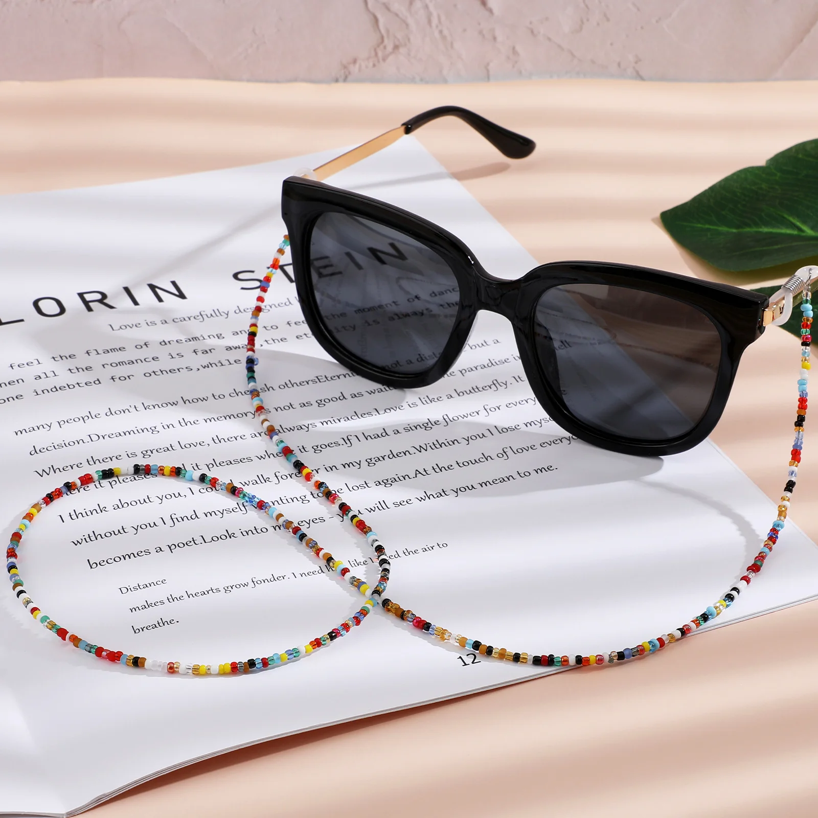 

2Pcs Eyeglass Chains Colorful Beads Fashion Glasses Neck Strap Sunglasses Lanyard Durable Lightweight Eyewear Glasses Chain