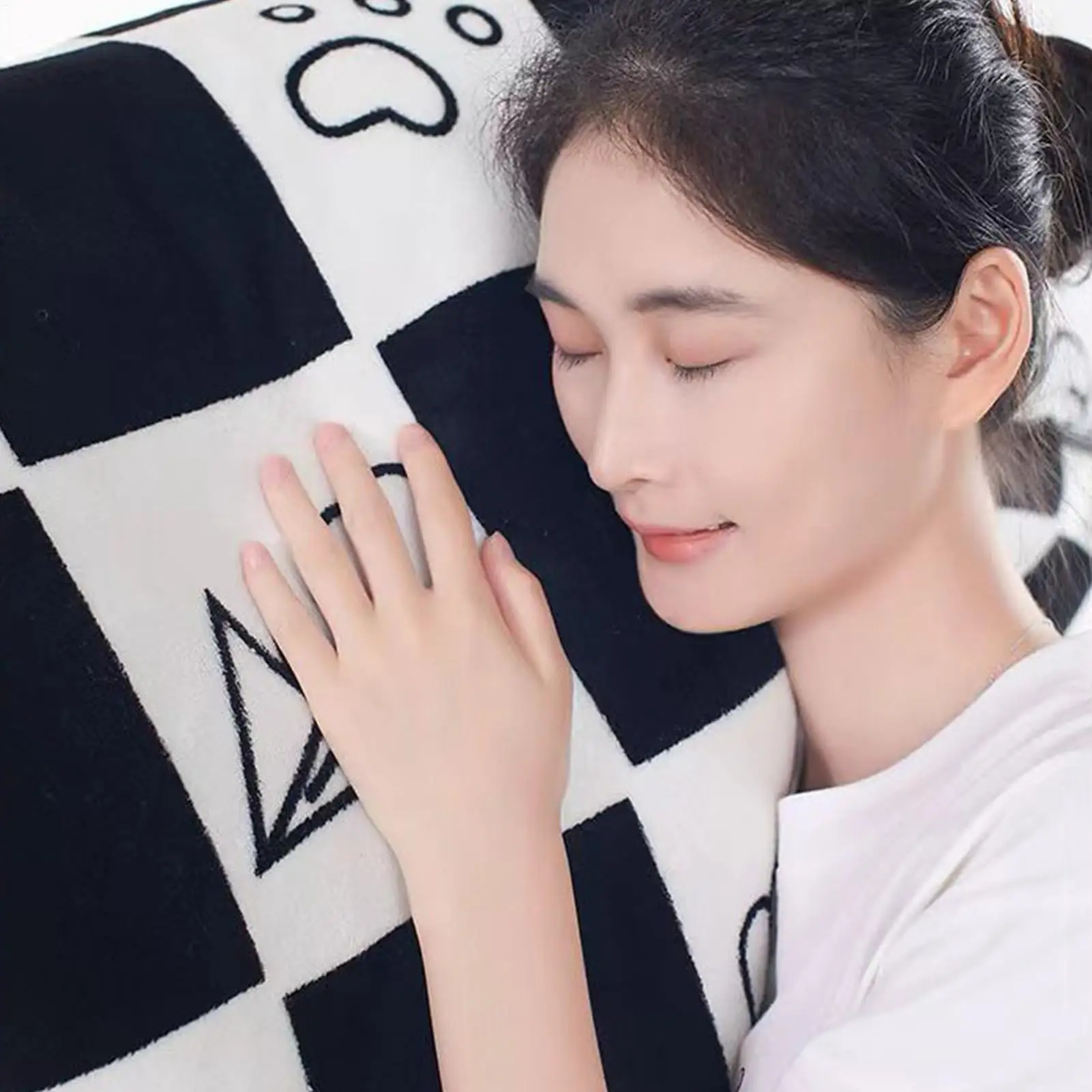 

Motorcycle Leg Cover Waterproof Quilt Plush Lining Motorcycle Warm Leg Cover With Gloves For Women Scooter Winter Outdoor Riding