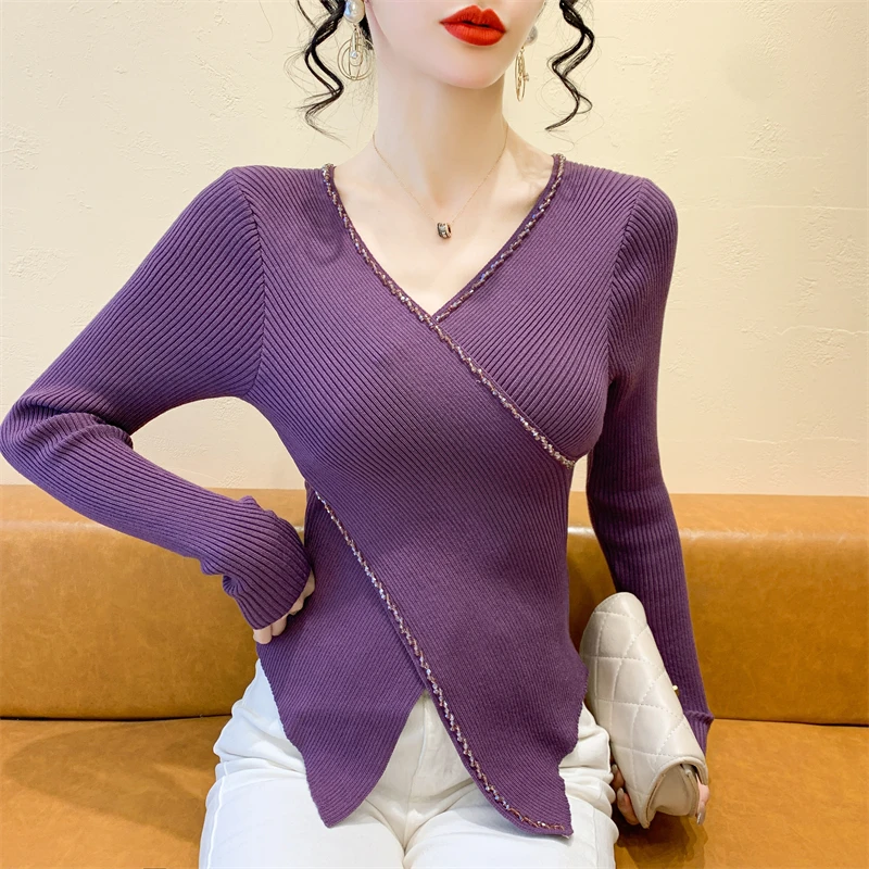 

2025, новинка, европейская, одежда, вязаный, свитер, женский, шикарный, сексуальный, с v-образным вырезом, крест, блестящий, бисер, длинный рукав, тонкий, нижняя рубашка, топы, 51037