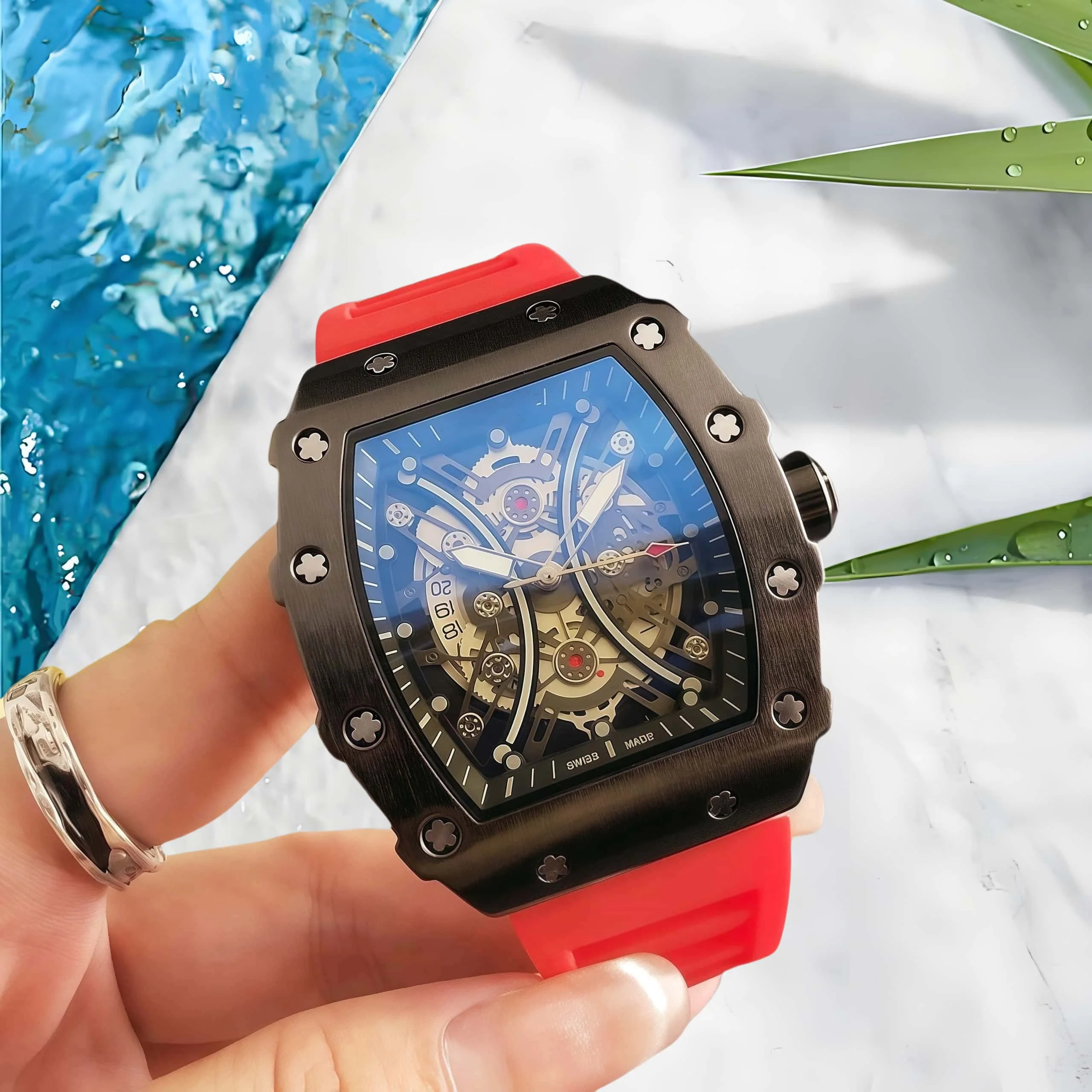 

High Quality Unique Designer Watch Custom Business Transparent Men's Luxury Quartz