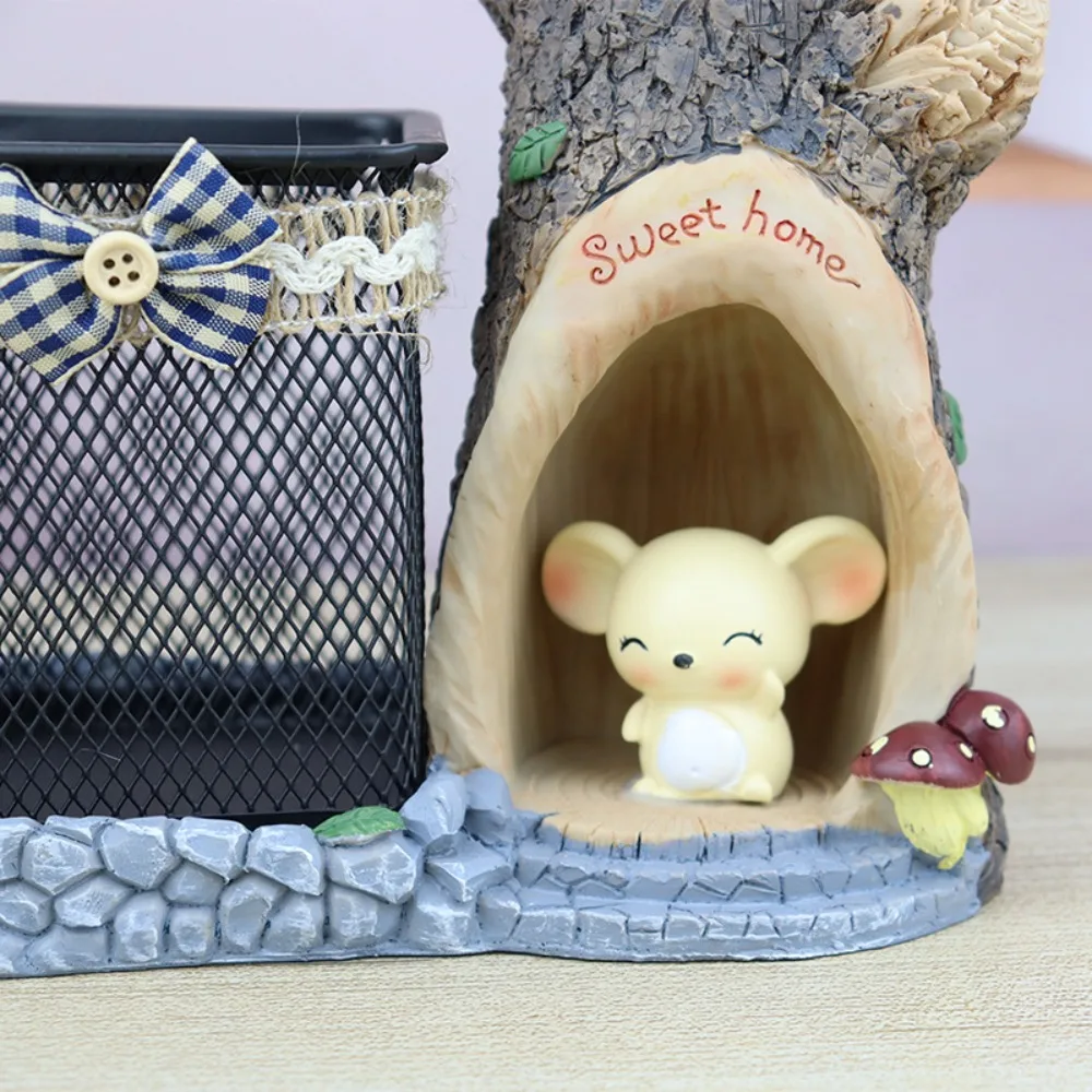 Large Capacity Pastoral Mouse Pen Holder Resin Metal Iron Bracket Tree Hole Pen Holder Cartoon Cute Storage Rack Party