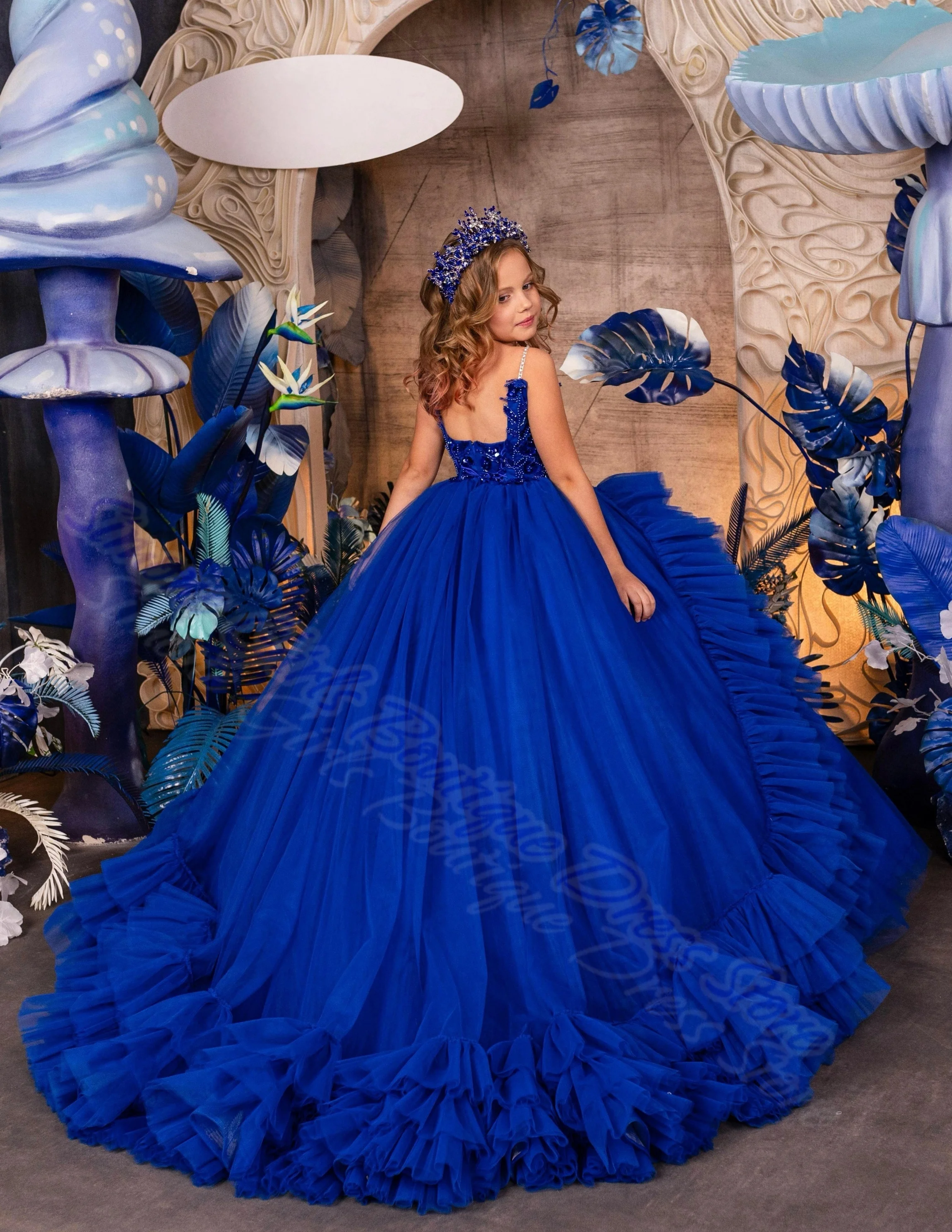 فستان الأميرة الأنيق بدون ظهر/مطرز بالترتر الأزرق فستان فتاة الزهور لحفلات الزفاف وحفلات الاستقبال الرسمية والجمال