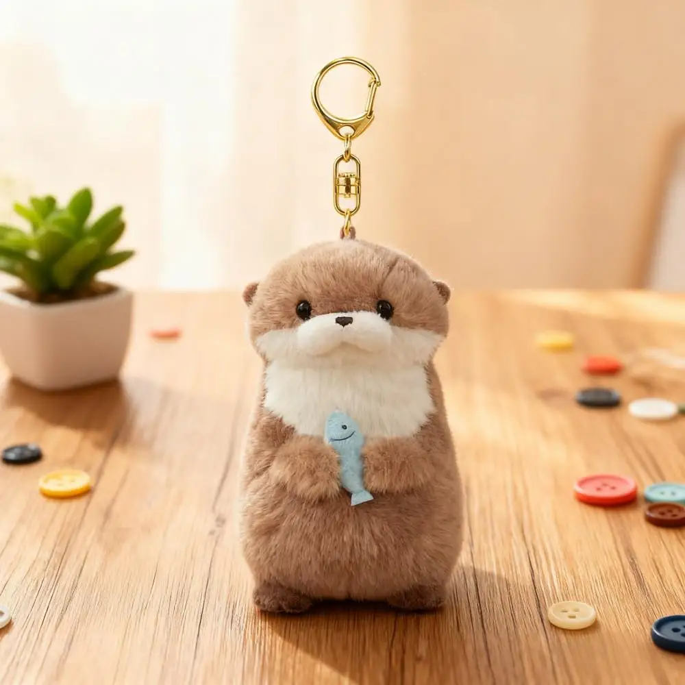 Chaveiro de brinquedo de pelúcia de lontra bonito com peixe-animal kawaii plushie animal de pelúcia abraçando um peixe, presente adorável crianças meninas amigos,