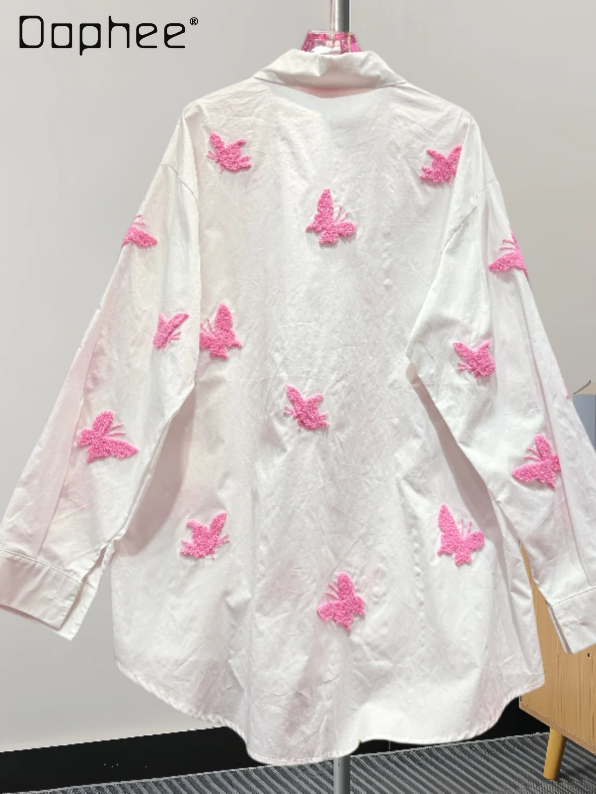 Outono nova moda casual versátil camisa de manga longa 3d borboleta bordado turn-down colarinho solto fino camisa de grandes dimensões feminina