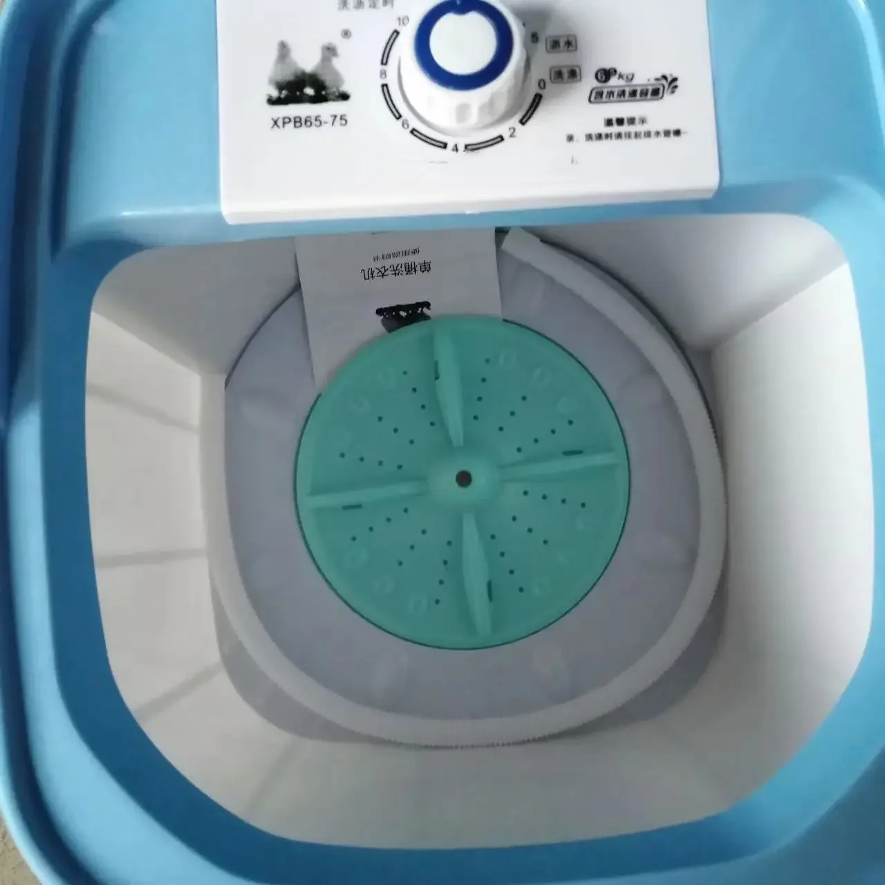 D 6.5L Best-Selling Semi-Automatic Portable Mini Washing Machine with Drying and De-Watering Function for Home Use