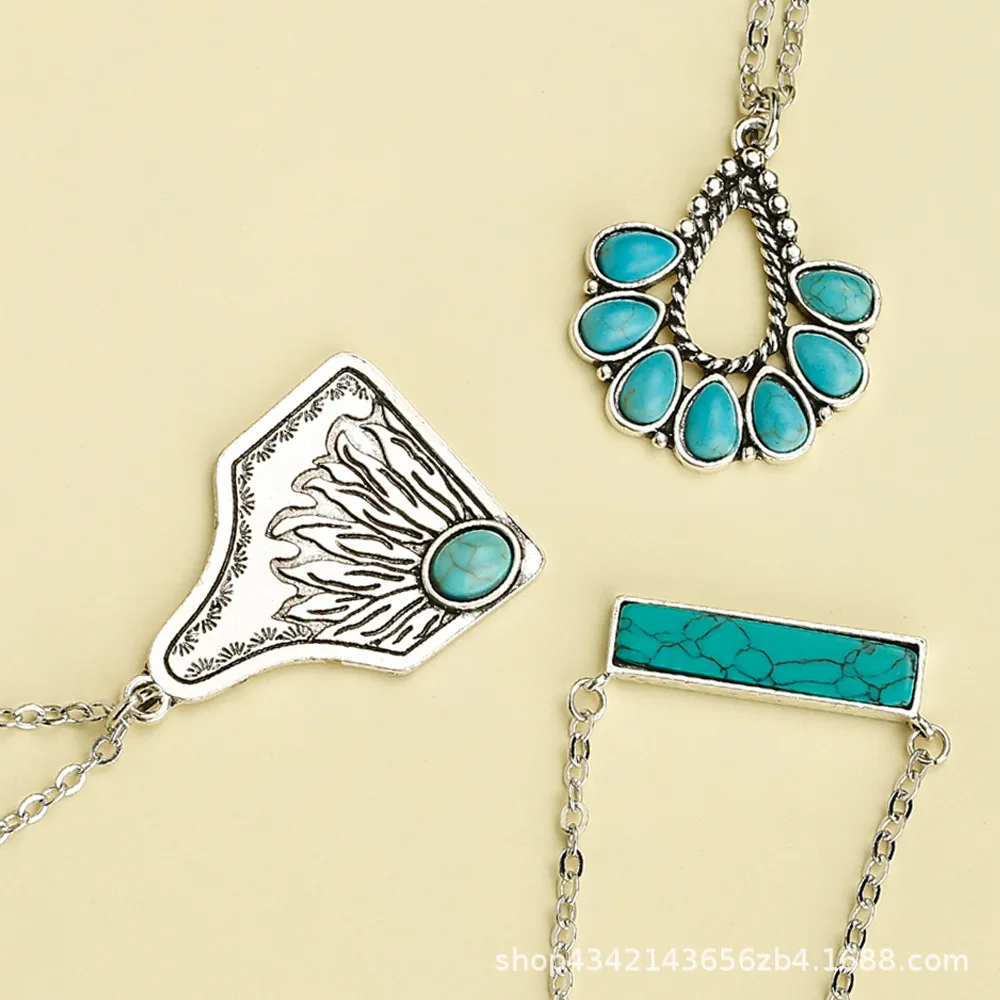 

Turquoise necklace, retro alloy pendant, ethnic style necklace pendant, Bohemian