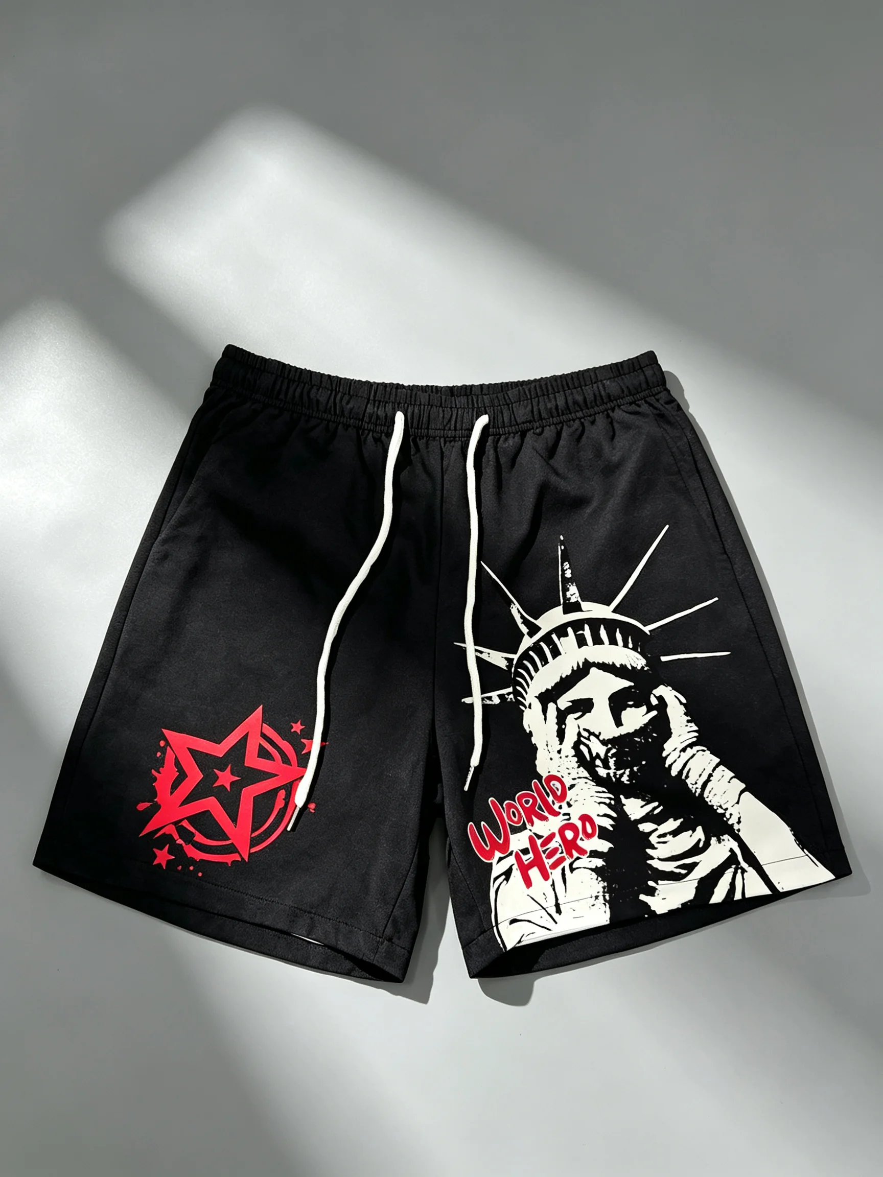 Summer Unisex Street Graffiti Style Masked Statue of Liberty Pattern Print Black Sports Shorts Trend Thin Vacation Shorts Moto