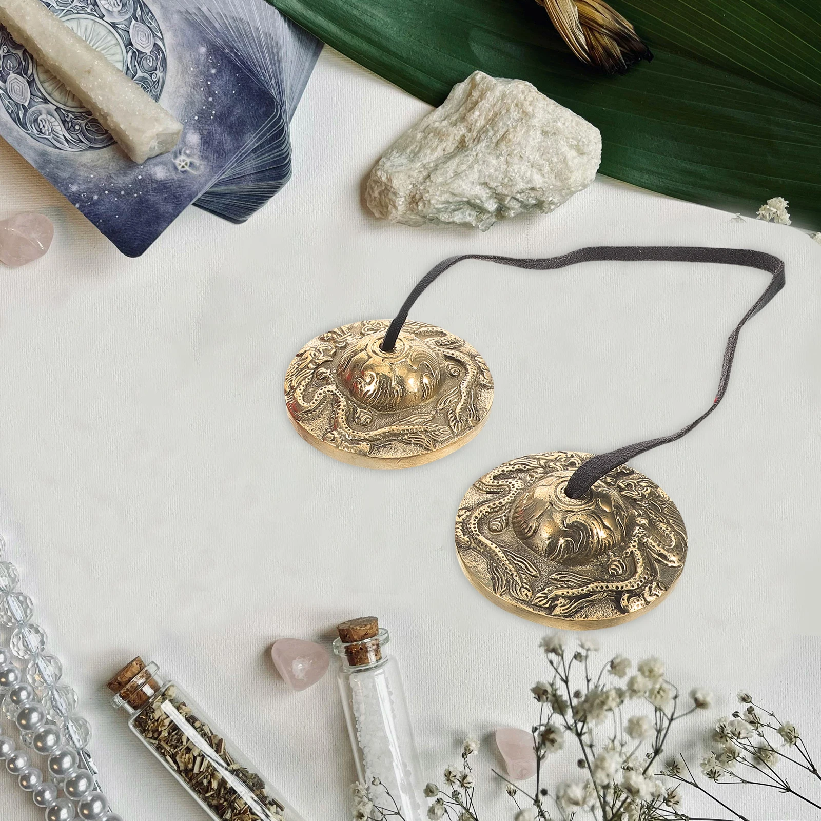 مجموعة أدوات قرع تقليدية على شكل جرس التنين من النحاس النيبالي لتصميم يدويا للتأمل واليوجا