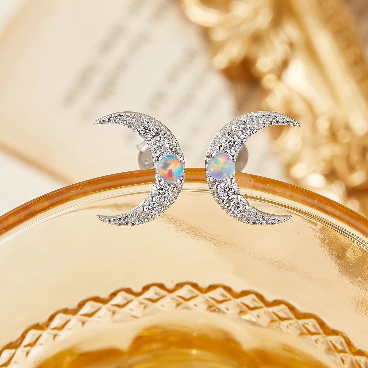 Color Change Moon Opal Studs Earrings Simulated Opal October Birthstone Solid 925 Sterling Silver Earrings Birthday Gift 6310090