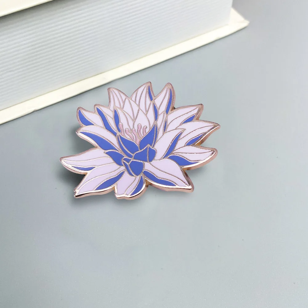 White Lotus Enamel Brooch Exquisite Fashion Plant and Flower Series Coat Lapel Pin Badge Jewelry Presents for Flower Lovers