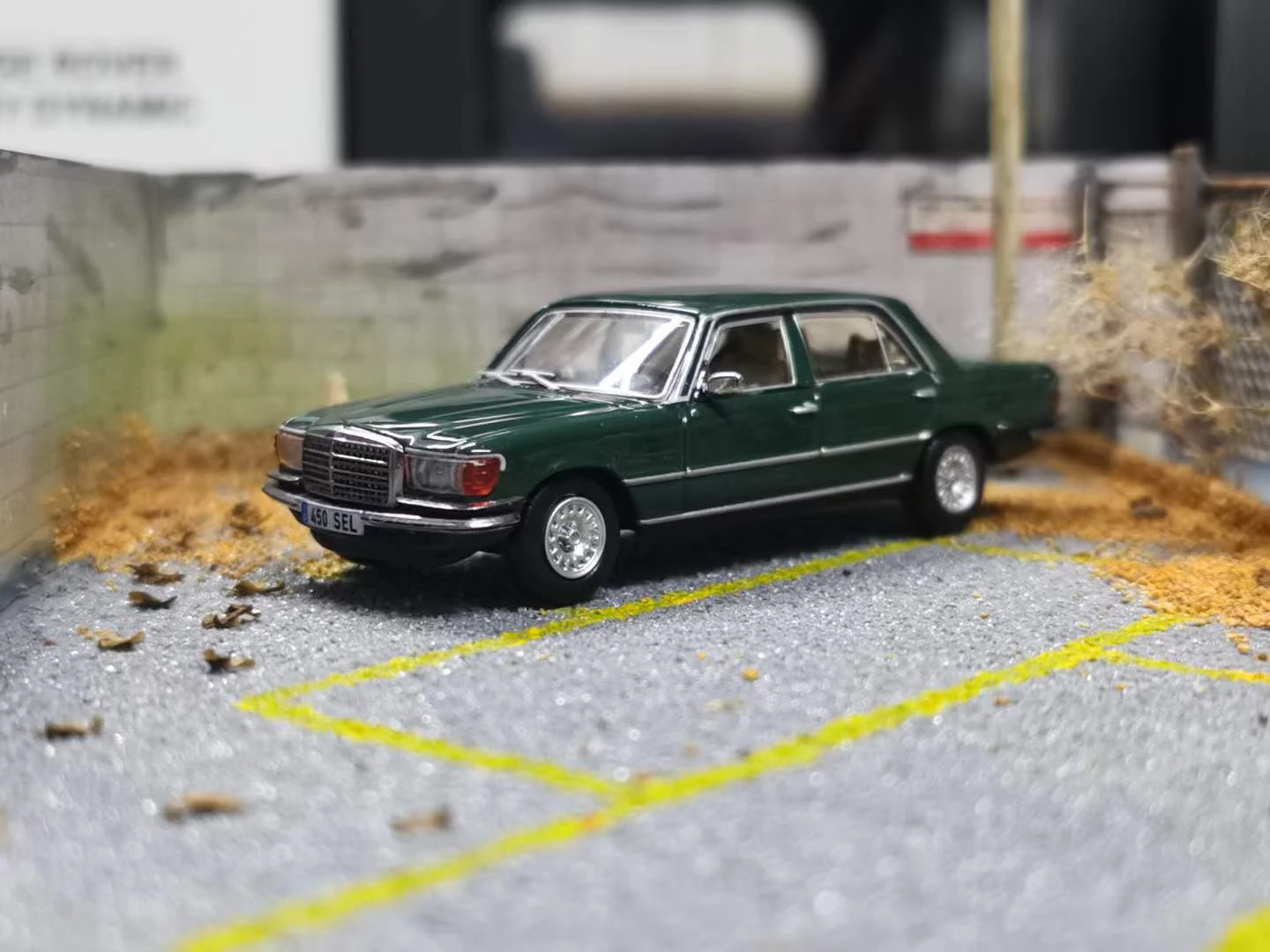 MaxWell 1:64 1976 S 450SEL W116 Metal Gray /Green Blue limited699 Diecast Model Car