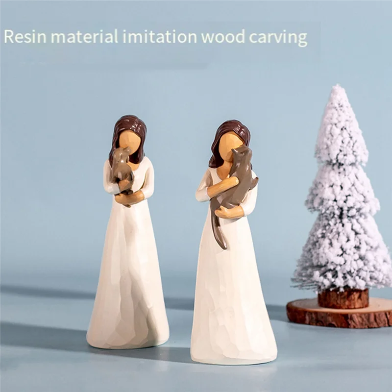 

ABUN-Resin Statue Holding Pet, Family Gift Sculptures And Decorations, Bedroom Living Room Tabletop Decorative Gift