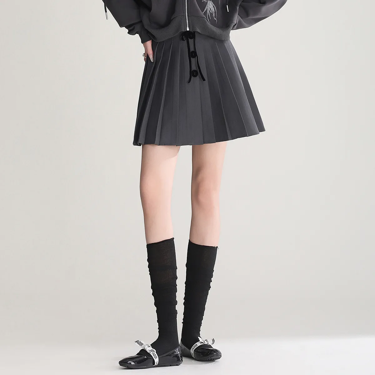 LOUISYAO Spódnica mini z wysokim stanem, plisowana, w kształcie litery A, kolekcja wiosna-jesień 2025, z bocznym zamkiem błyskawicznym, krótka spódniczka damska, słodka moda.