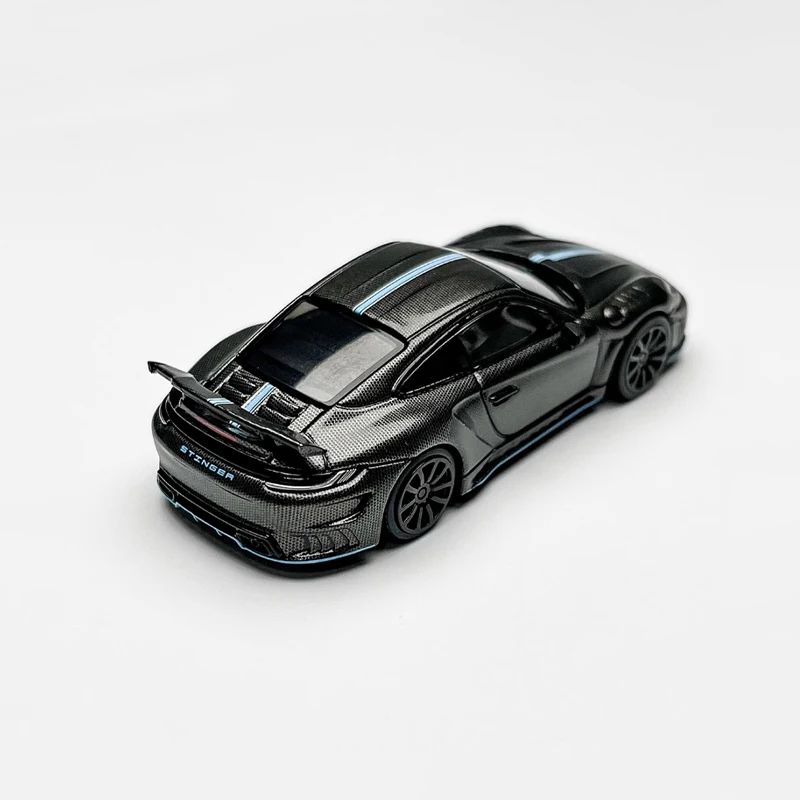Diecast original escala 1:64 stinger 992 gtr liga modelo simulação decoração hobbies lembranças presentes coleção exibição estática