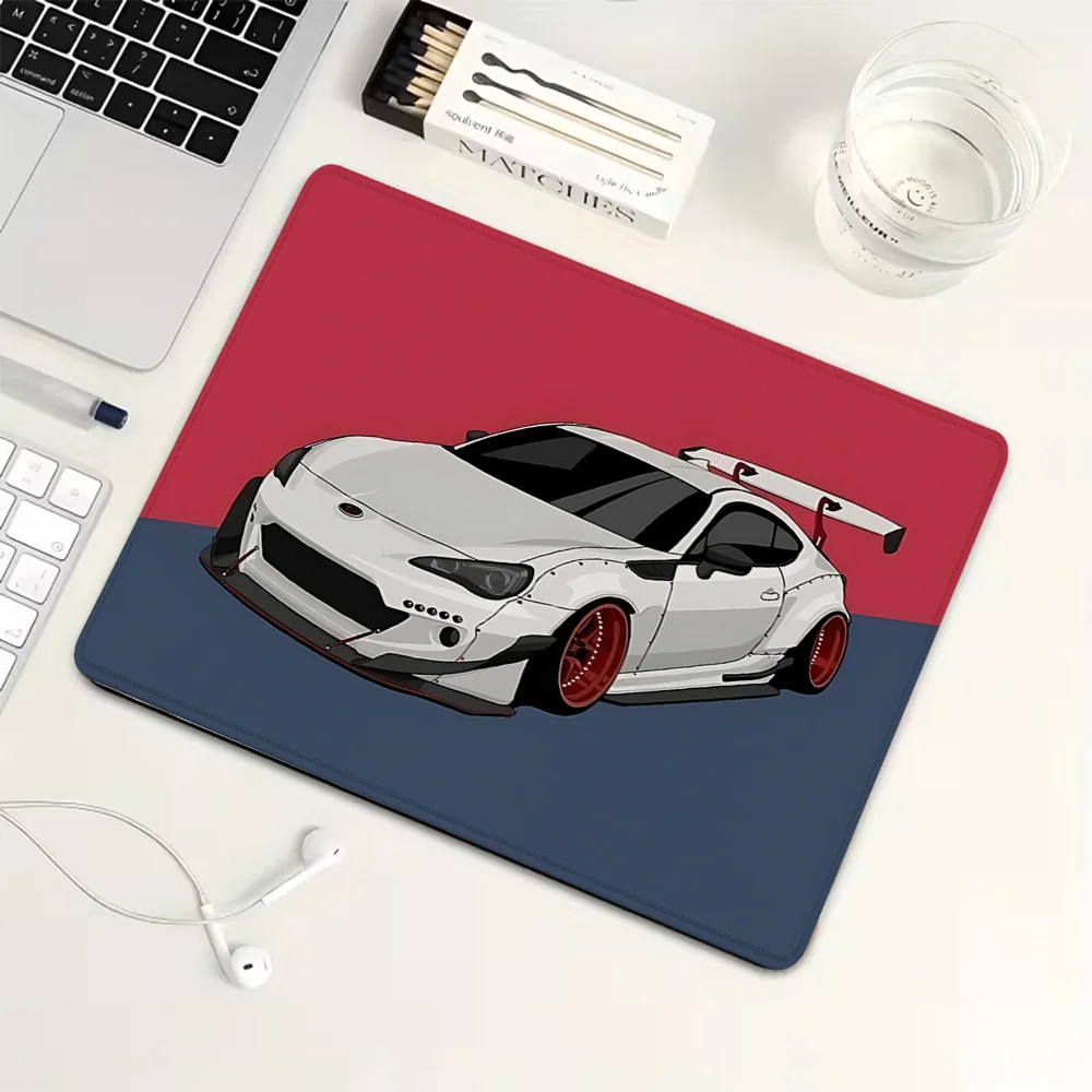 Retro White sports car Small Mouse Pad Rubber Gaming Mouse Pad Mechanical Keyboard Mat PC Gaming Accessories Computer Desk Pad