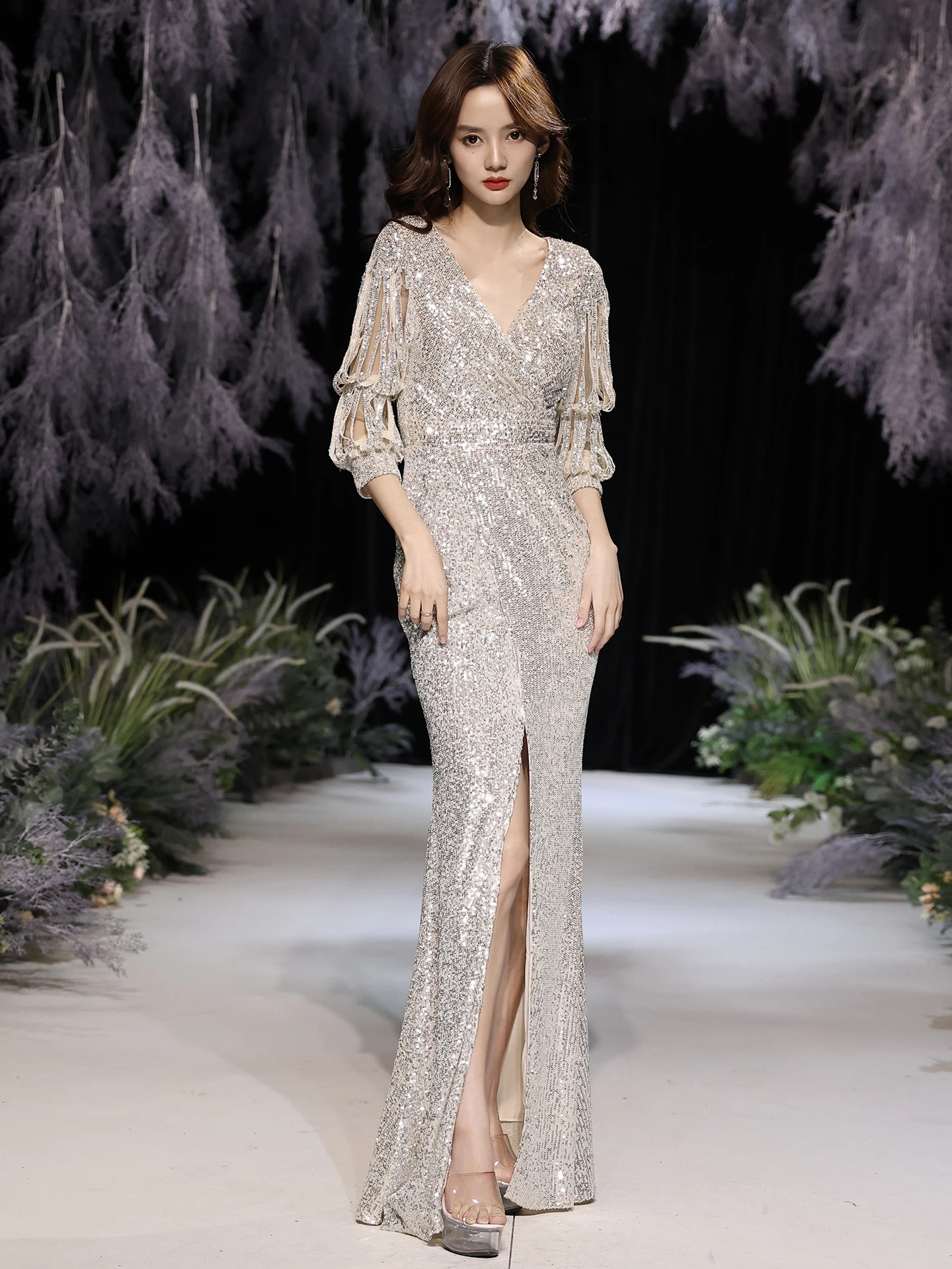 

Ele Silver Evening Gown Women's Host Light Luxury Fi Tail Skirt High End Par Faionable mid Waist Zipper Sle