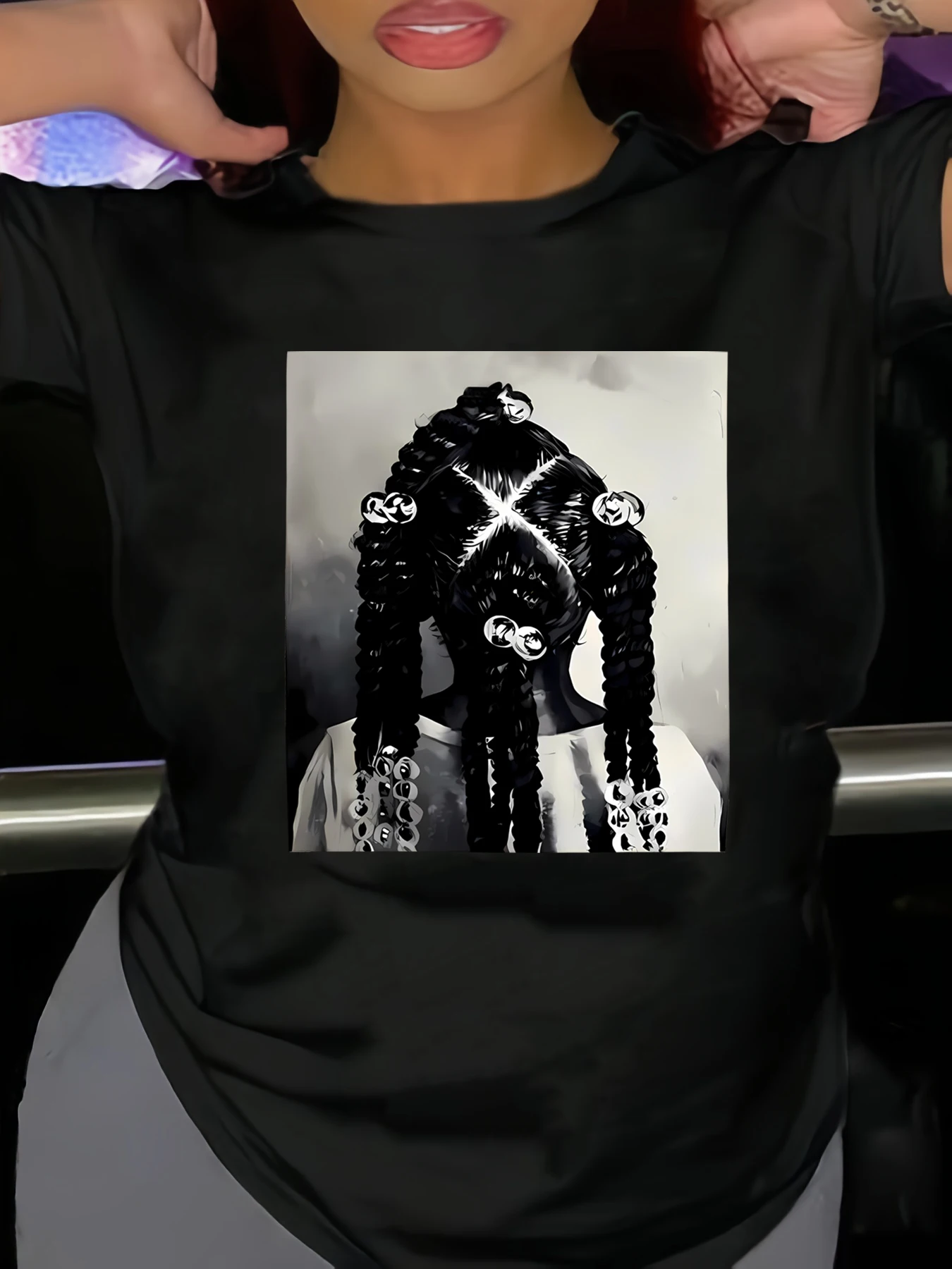 

Lady portrait Plus size women's round neck short sleeve T-shirt with elastic half sleeves and trendy prints