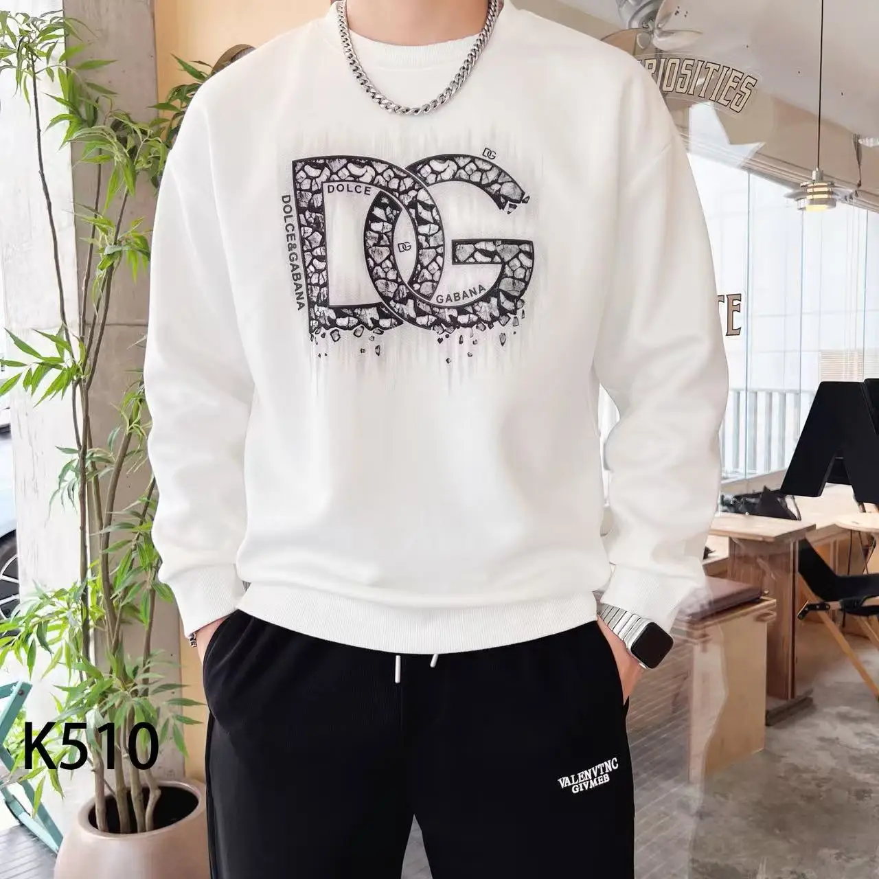 سويت شيرت رجالي عصري ماركة فاخرة هوديي مطبوع عليه حروف متعددة الاستخدامات وأكمام طويلة، ملابس كاجوال عصرية بسيطة