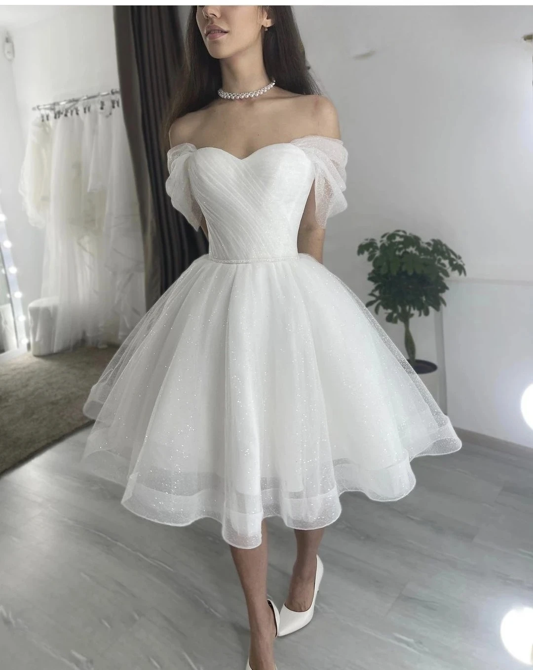 Short Sparkly Sweetheart Wedding Drezs Lace Up Back Off The Shoulder Knee Length for Women Customize To Measures Bridal Gowns