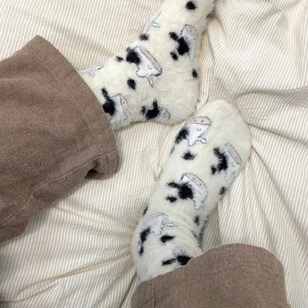 

Women Socks Plush Cute Socks Milk Spots Design Thick Mid Tube Winter Warm Home Soft Comfortable Kawaii Socks Cartoon Style
