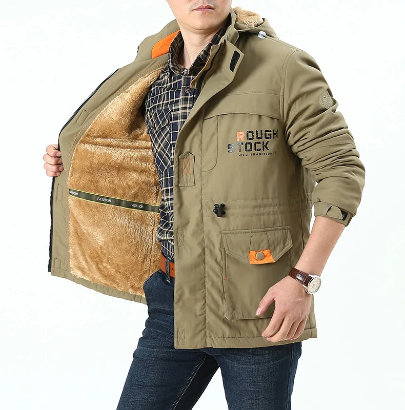 Winter and Autumn Outdoor Casual Windbreaker, Mid-aged Jacket with Added Insulation and Breathable Fabric, Men's Coat