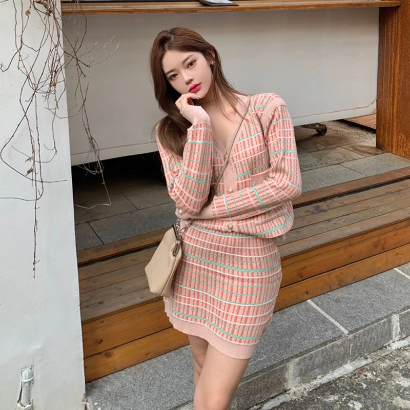 Pink Plaid Knited Women 2 Piece Sets  Elegant Casual V-neck Cardigan Coats Tops Conjunto Korea Sexy High Waist Short Skirts Suit