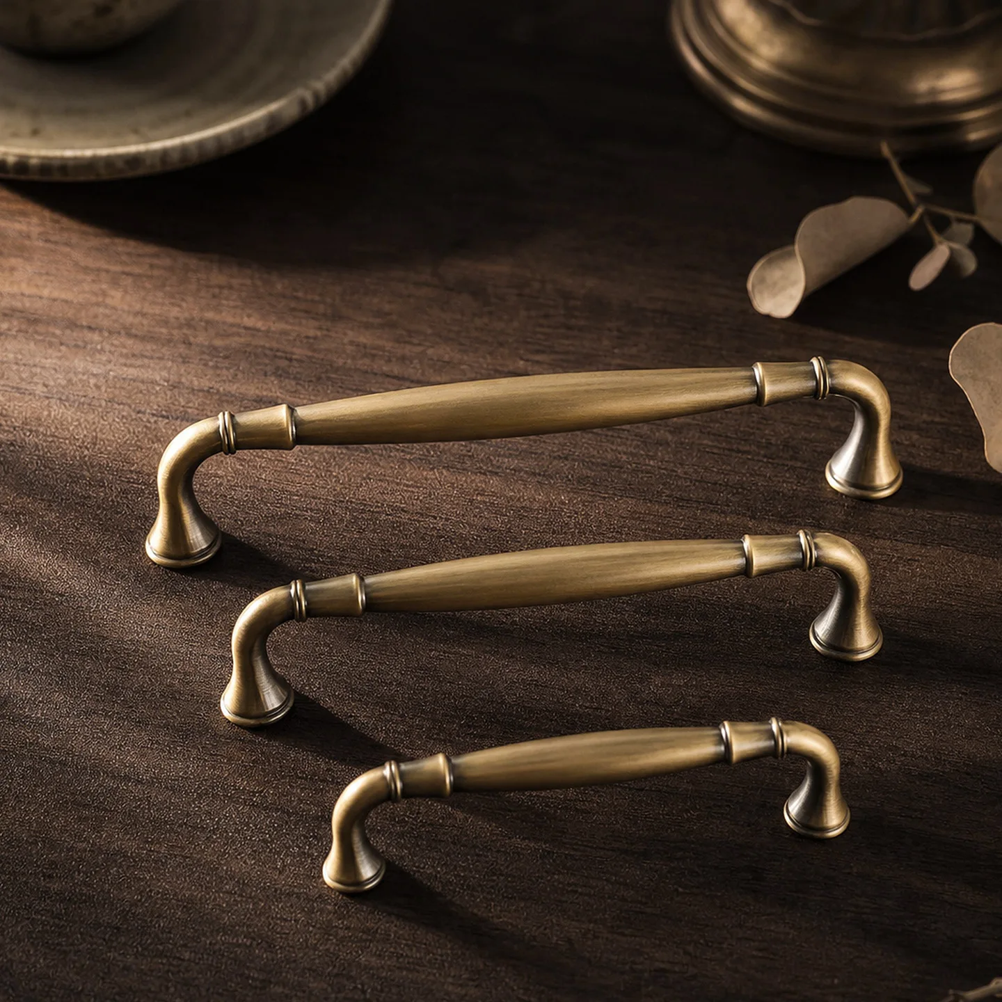 French Bronze Cabinet Knobs Kitchen Accessories Wardrobe Door Pull Drawer Knobs Cupboard Bedside Dresser Knobs Furniture Handles